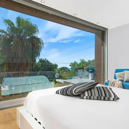2 Crist - Villa